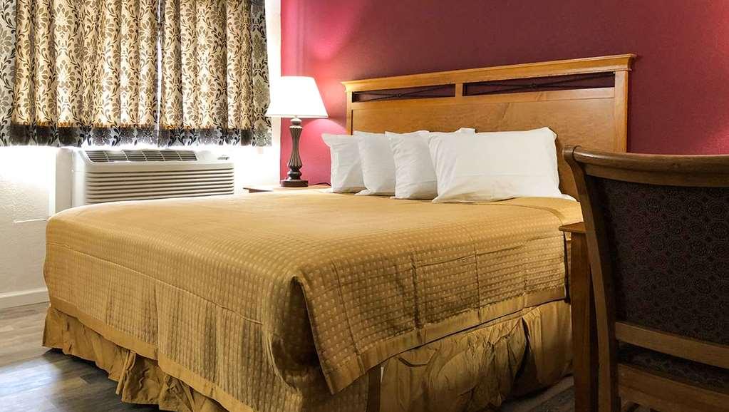 Budget Inn Ontario Pokoj fotografie